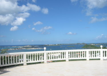 Luxury island properties Sint Maarten villa Calanie