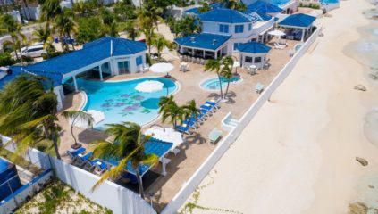 Witenblauw Villa Pelican Key, Beachfront, Real Estate St. Maarten, SXM
