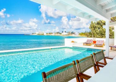 Villa Bonjour prestigious Villa in Beacon Hill Sint Maarten 4 Br 4 baths 3500 sq ft seafront great investment