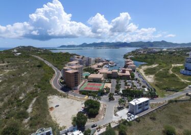 Price reduced on Porto Cupecoy condo best location in Porto Cupecoy SXM