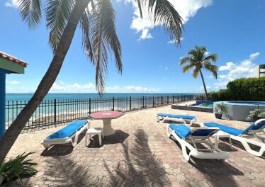 Beachfront Condo Pelican Key, St. Maarten Real Estate SXM
